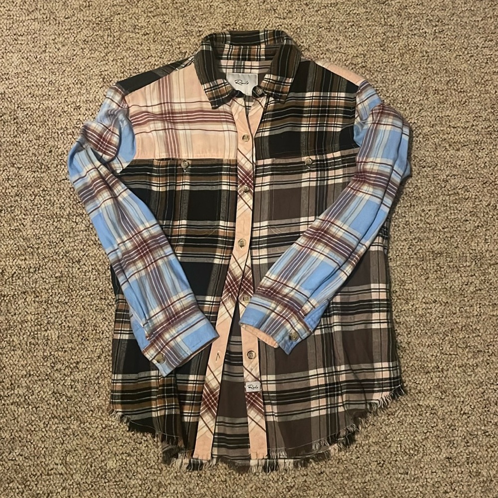 Rails Plain Button Down Shirt Xs Euc - image 1